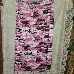 PINK CAMO SKIRT